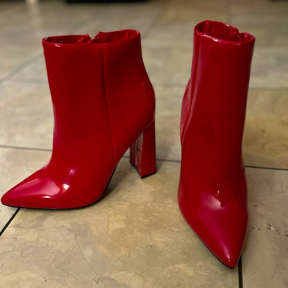 Fire Engine Red Heeled Booties size 8 BRAND NEW